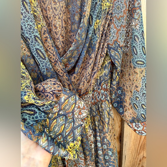 Kate & Lily Multicolor Geometric Long Sleeve Maxi Dress Size 16 W Elastic Waist - Picture 4 of 6